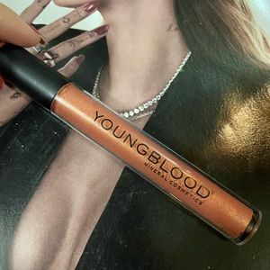 Youngblood Mesmerize Lip Gloss